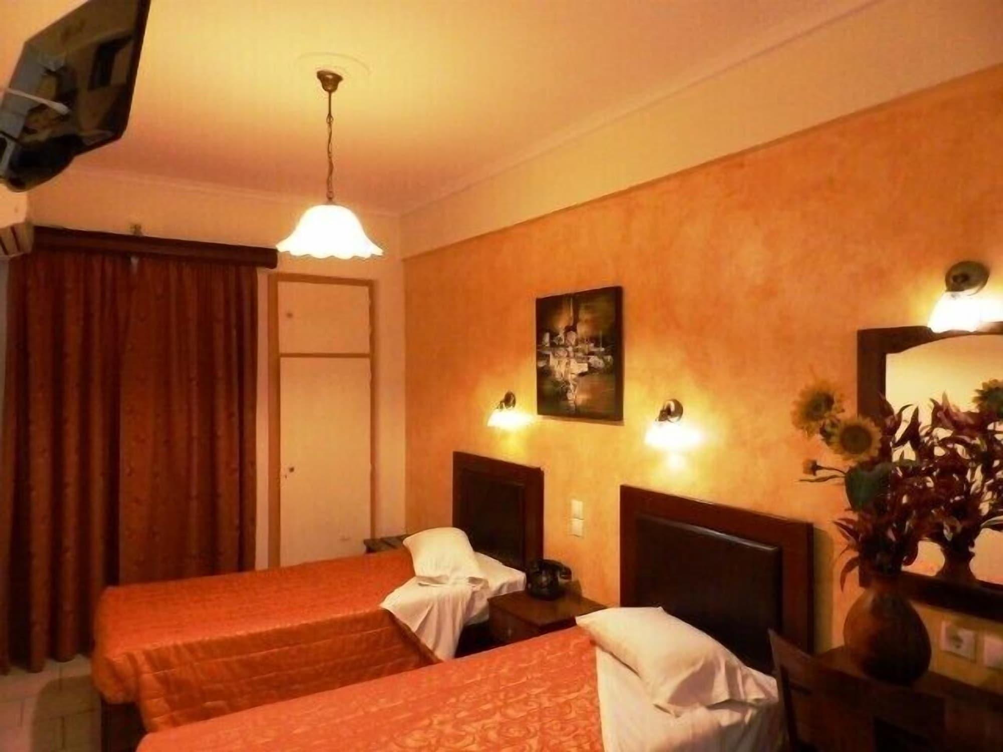 Pergamos Hotel Athens Exterior photo