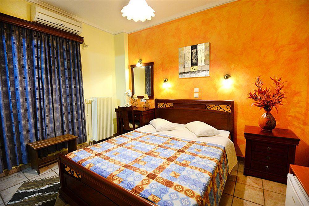 Pergamos Hotel Athens Exterior photo