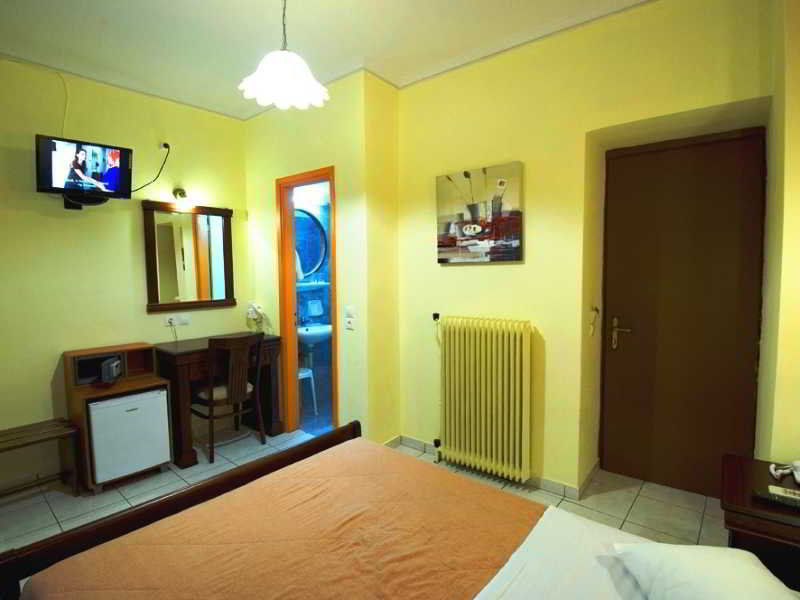 Pergamos Hotel Athens Exterior photo